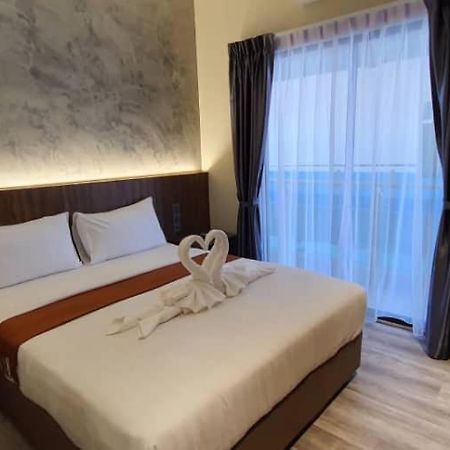 Vista Hotel Tawau Exterior foto