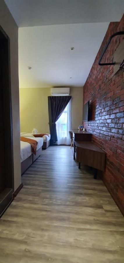 Vista Hotel Tawau Exterior foto